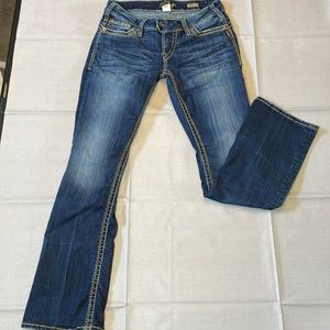 Silver Tuesday slim bootcut jeans in size 29/31